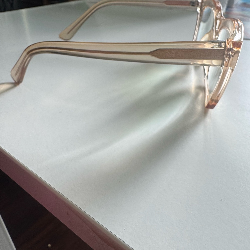 Stylish Transparent Glasses